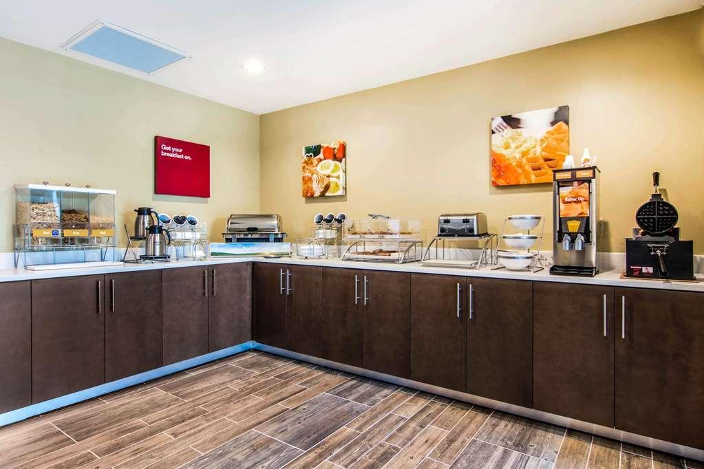 Comfort Inn & Suites East Ellijay Restaurant photo