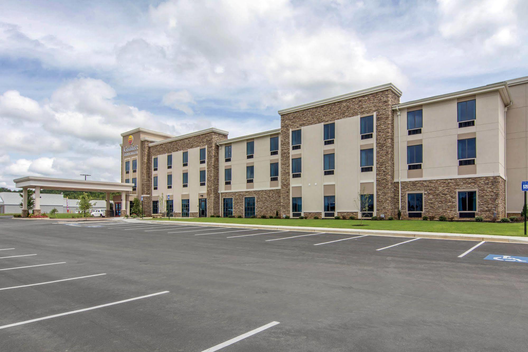 Comfort Inn & Suites East Ellijay Exterior photo