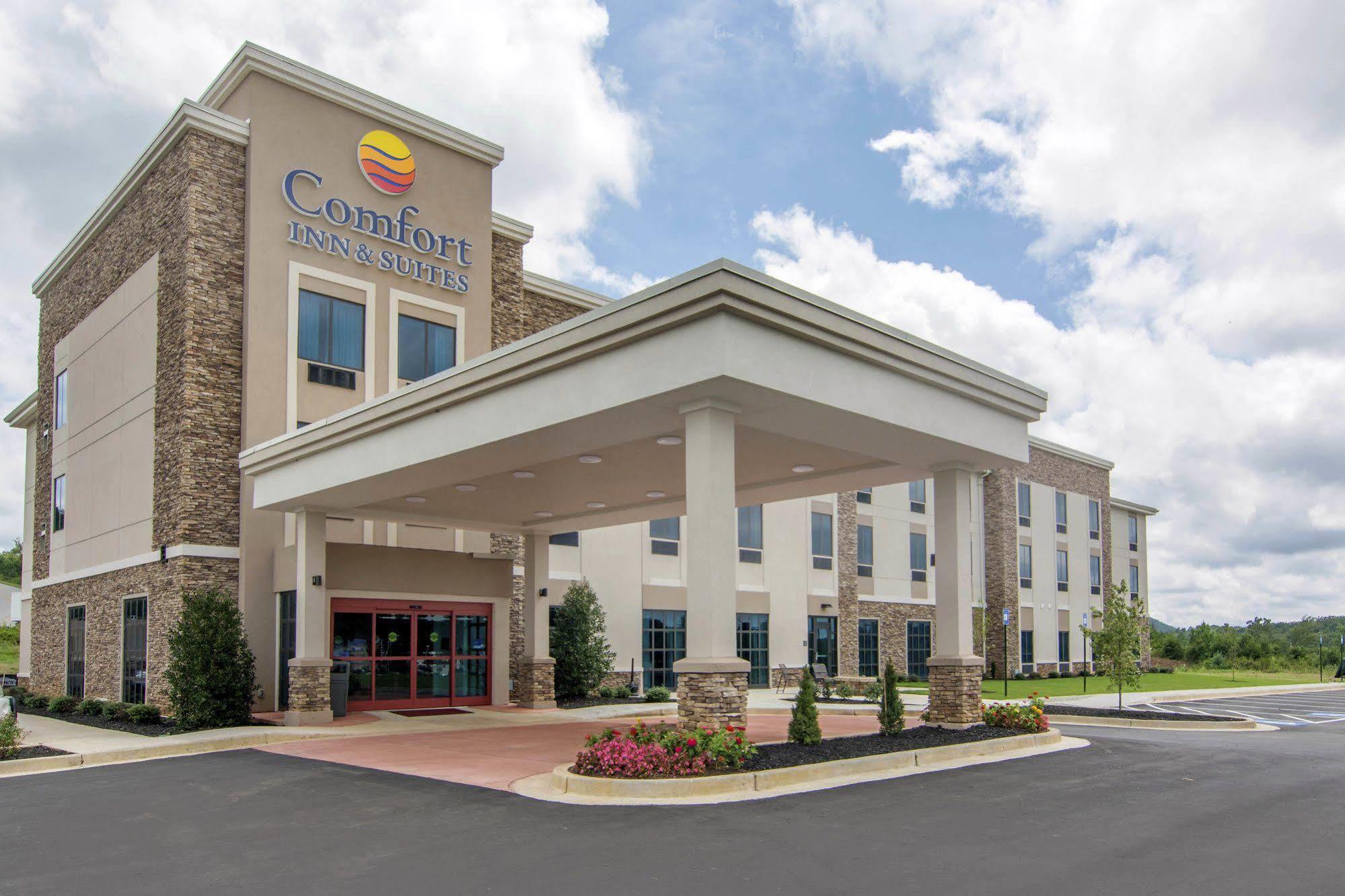 Comfort Inn & Suites East Ellijay Exterior photo